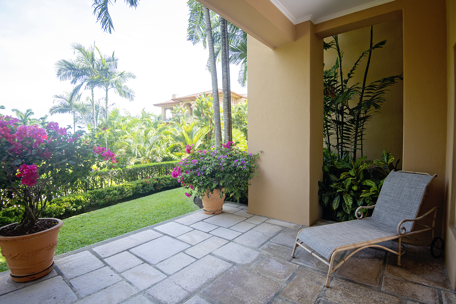 Bella Vista 6F HRG Properties & Rentals