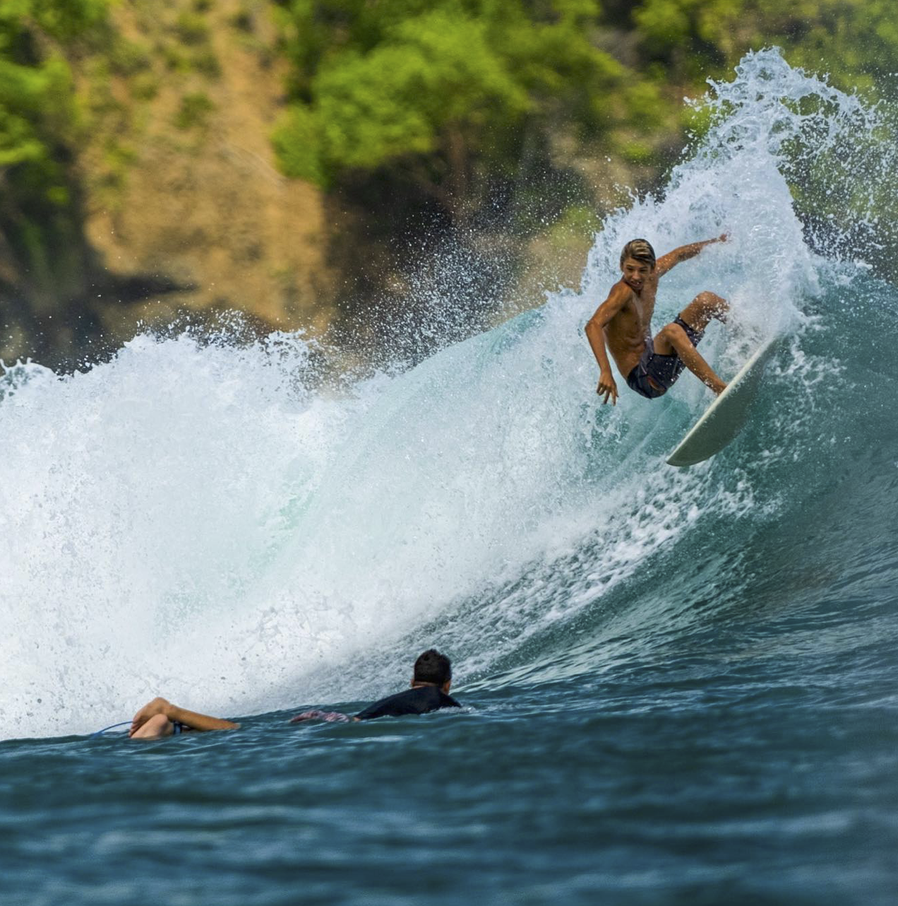 Playa Hermosa Surf